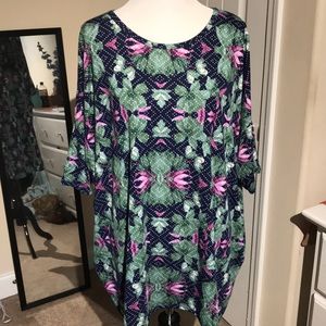 LuLaRoe floral Irma
